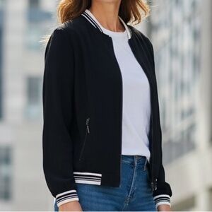 Xhilaratuion Black jacket XS Lightweight full zip long sleeve 2 zipper Pockets